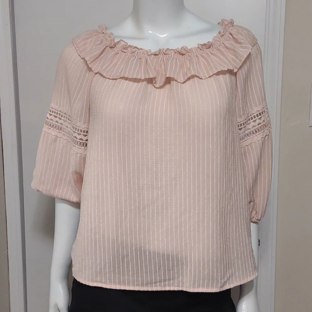 Mine soft pink peasant top